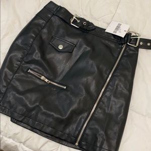 Faux leather forever 21 skirt